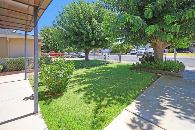 1050 Taber St, West Sacramento, CA 95605