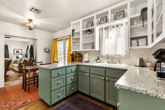 3612 Charlton Avenue, Waco, TX 76711