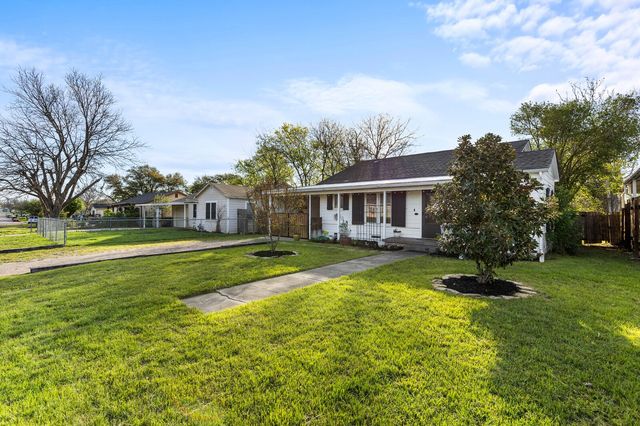 3612 Charlton Avenue, Waco, TX 76711