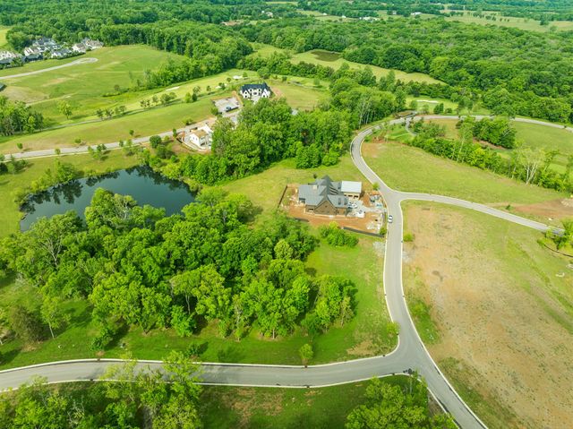 8229 Jolene Dr, College Grove, TN 37046