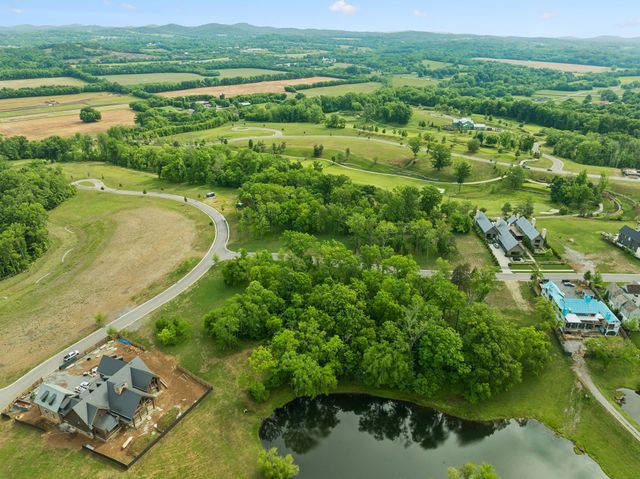 8229 Jolene Dr, College Grove, TN 37046