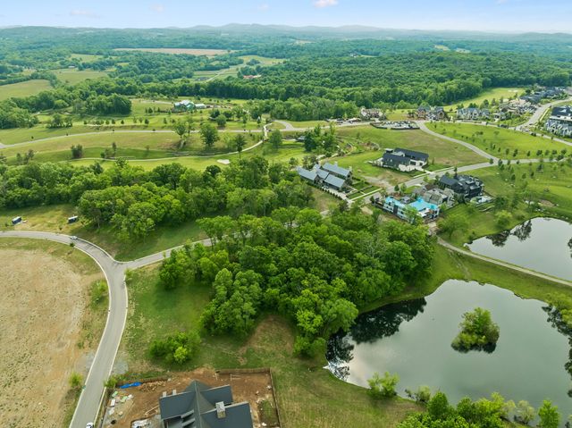 8229 Jolene Dr, College Grove, TN 37046