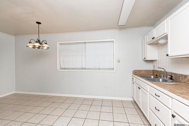 4207 Winside Dr, Baker, LA 70714