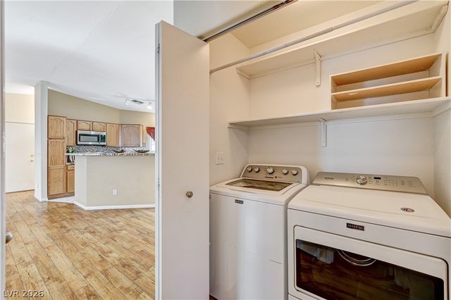 5043 Mascaro Drive, Las Vegas, NV 89122