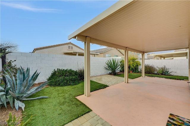 5043 Mascaro Drive, Las Vegas, NV 89122