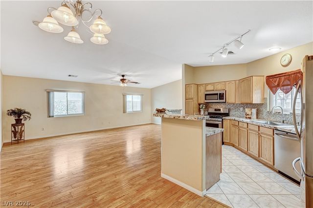 5043 Mascaro Drive, Las Vegas, NV 89122