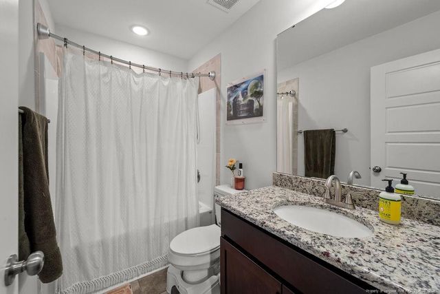 332 Bulldawg Lane, Raeford, NC 28376