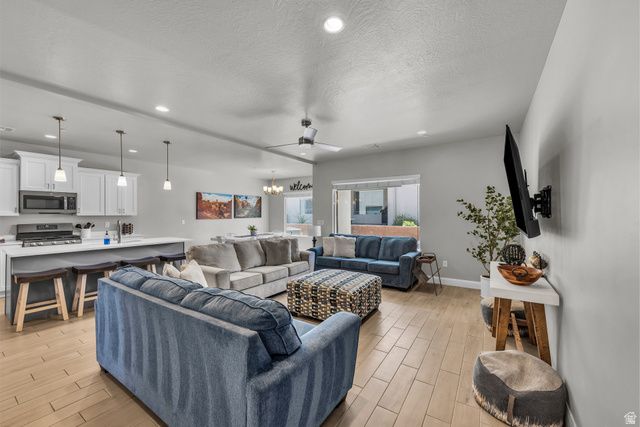 309 N 2020 W, Hurricane, UT 84737