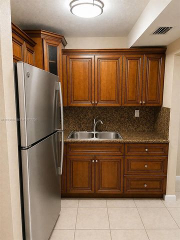 17570 Atlantic Boulevard 306, Sunny Isles Beach, FL 33160