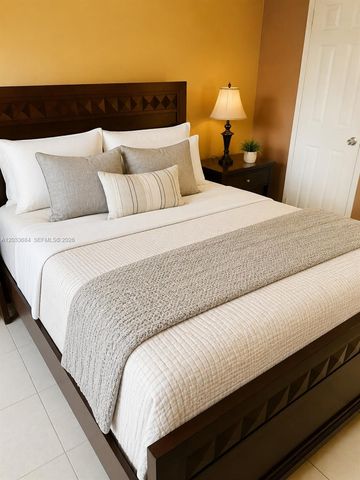 17570 Atlantic Boulevard 306, Sunny Isles Beach, FL 33160