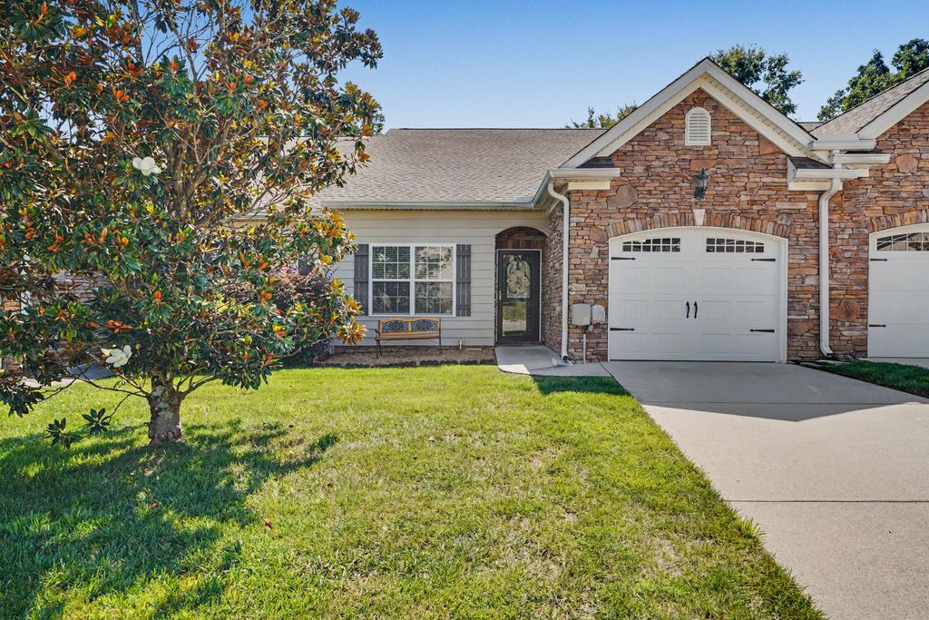 7624 Magnolia Leaf Lane, Chattanooga, TN 37421