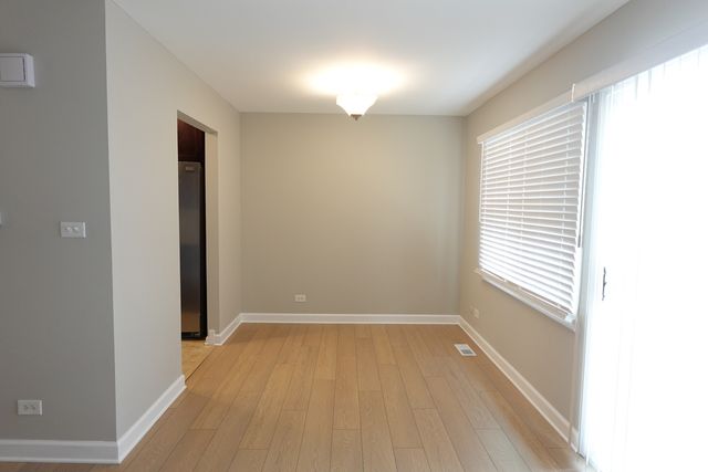 1996 Georgetown Lane, Hoffman Estates, IL 60169