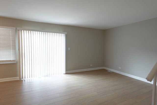 1996 Georgetown Lane, Hoffman Estates, IL 60169