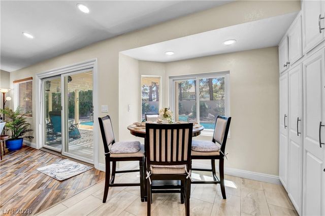 10005 Sail Landing Court, Las Vegas, NV 89117