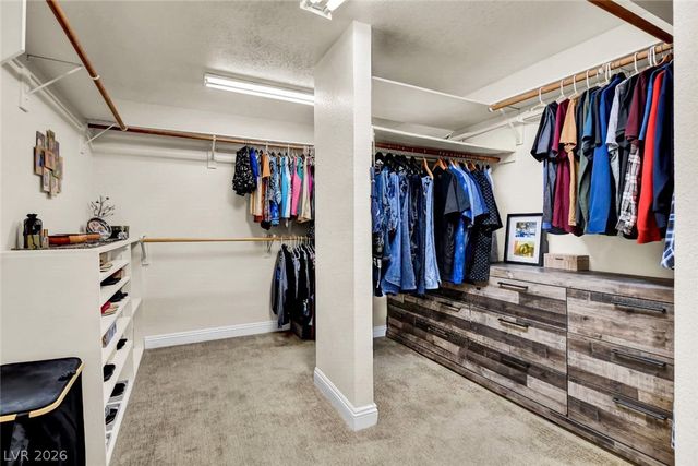 10005 Sail Landing Court, Las Vegas, NV 89117