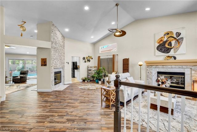 10005 Sail Landing Court, Las Vegas, NV 89117