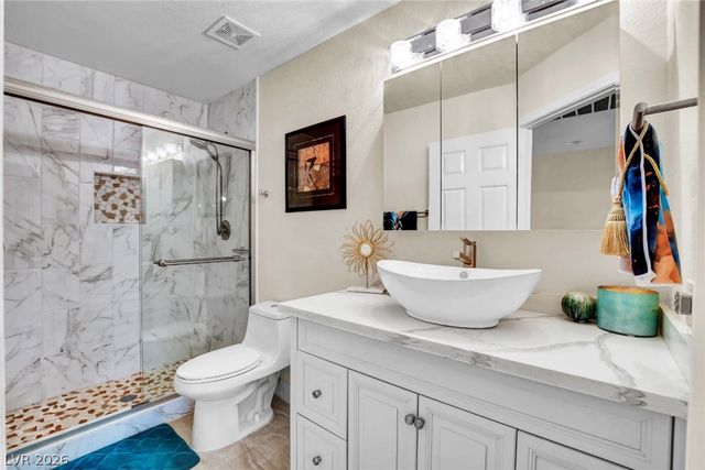 10005 Sail Landing Court, Las Vegas, NV 89117