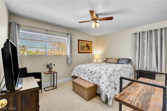 10005 Sail Landing Court, Las Vegas, NV 89117