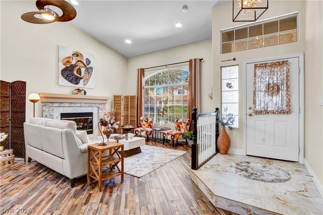 10005 Sail Landing Court, Las Vegas, NV 89117