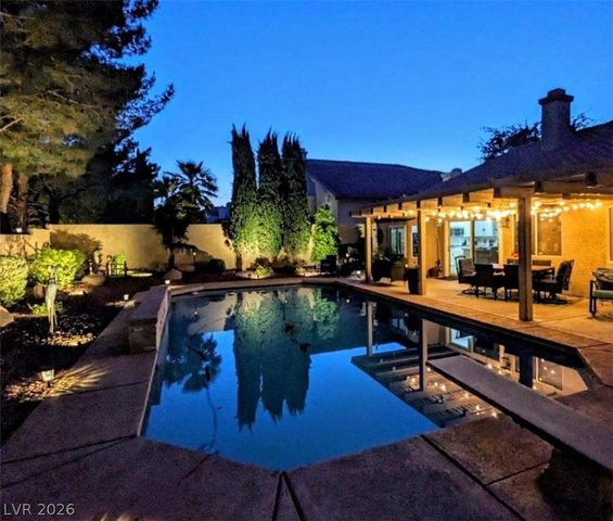 10005 Sail Landing Court, Las Vegas, NV 89117