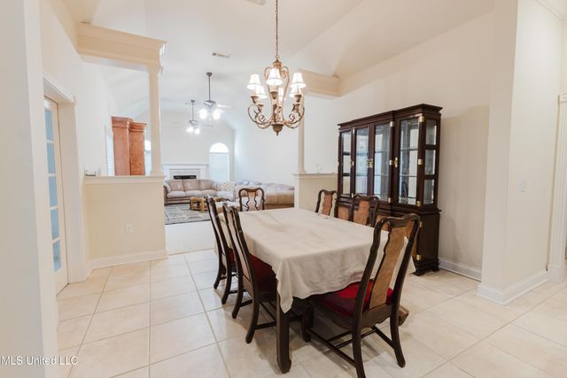104 Overbrook Hill, Ridgeland, MS 39157