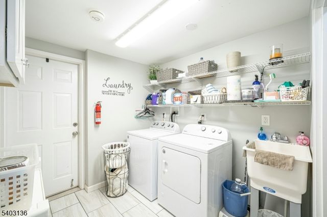 162 Glenwood Ave 3, Jersey City, NJ 07306