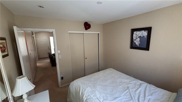 5005 Whispering Spring Avenue, Las Vegas, NV 89131
