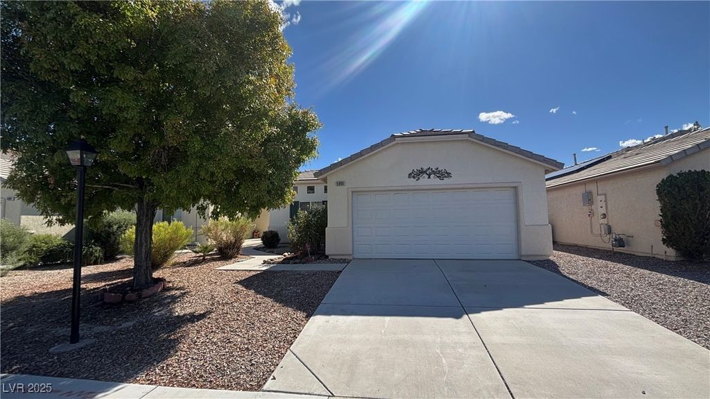 5005 Whispering Spring Avenue, Las Vegas, NV 89131