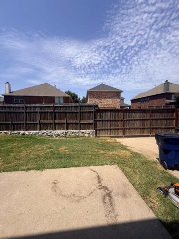 12002 Yoakum Drive, Frisco, TX 75035
