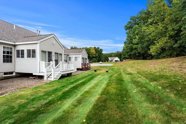 33 Brookview Road, Windham, NH 03087