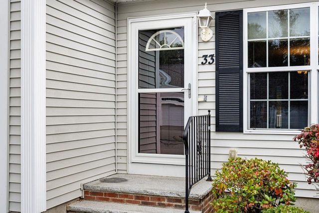 33 Brookview Road, Windham, NH 03087