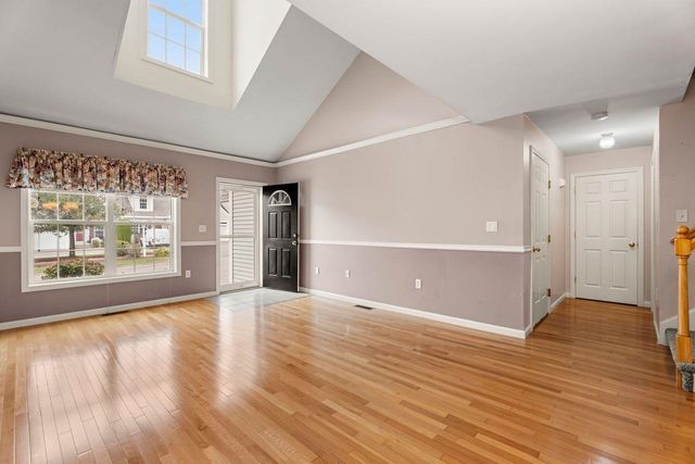 33 Brookview Road, Windham, NH 03087