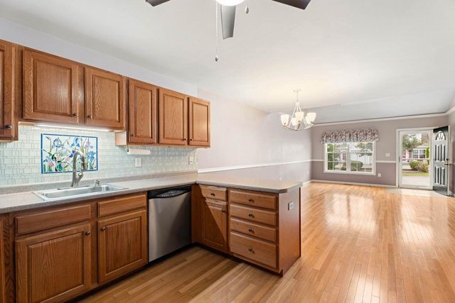 33 Brookview Road, Windham, NH 03087