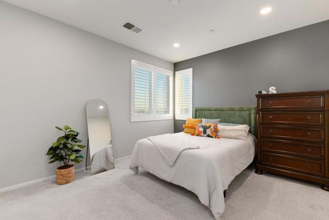 5276 Beahfront Cove Street 237, San Diego, CA 92154