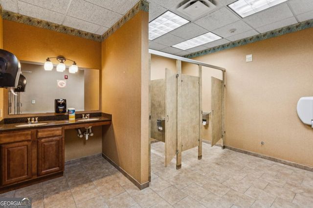 1184 Davis Place NW, Atlanta, GA 30318