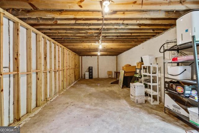 1184 Davis Place NW, Atlanta, GA 30318