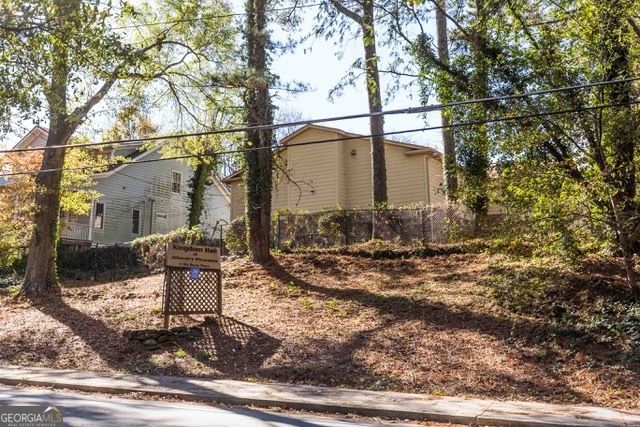 1184 Davis Place NW, Atlanta, GA 30318