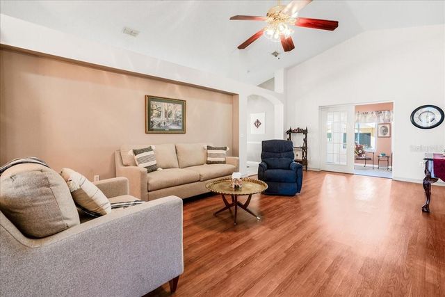 120 THORNTON PARK AVENUE, Davenport, FL 33897