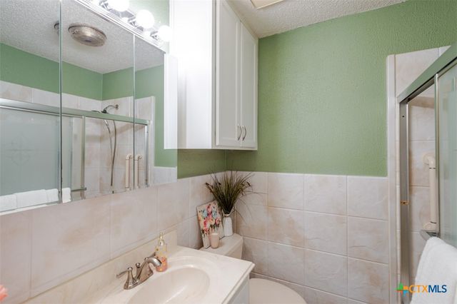 2307 Veterans Avenue, Copperas Cove, TX 76522