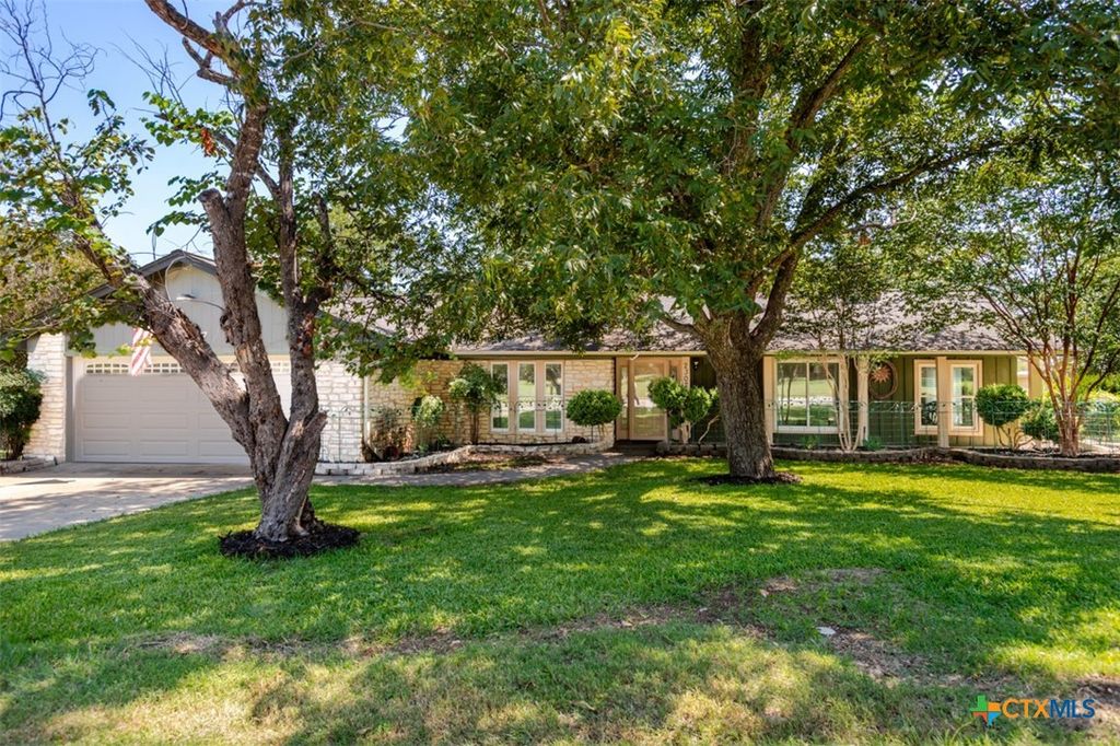 2307 Veterans Avenue, Copperas Cove, TX 76522