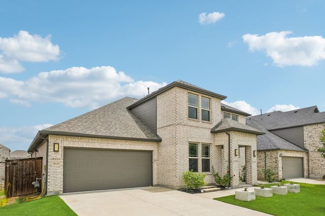 10120 Lakemont Drive, Fort Worth, TX 76131