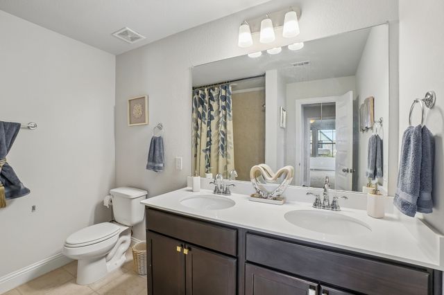 10120 Lakemont Drive, Fort Worth, TX 76131