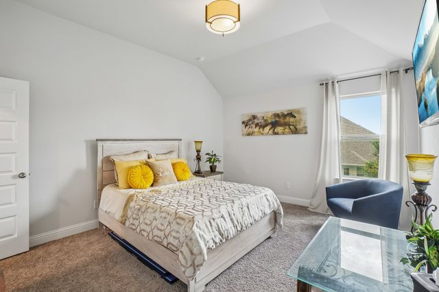 10120 Lakemont Drive, Fort Worth, TX 76131