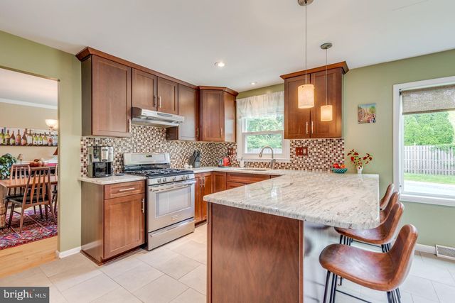 1113 SEA GULL LN, Cherry Hill, NJ 08003