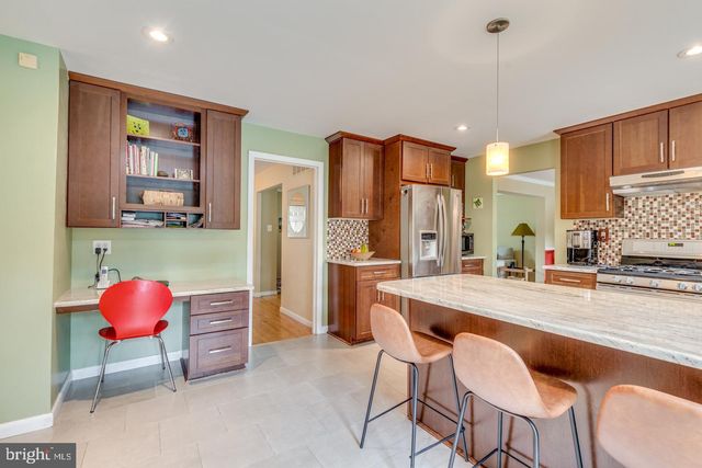 1113 SEA GULL LN, Cherry Hill, NJ 08003