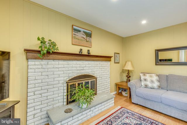 1113 SEA GULL LN, Cherry Hill, NJ 08003