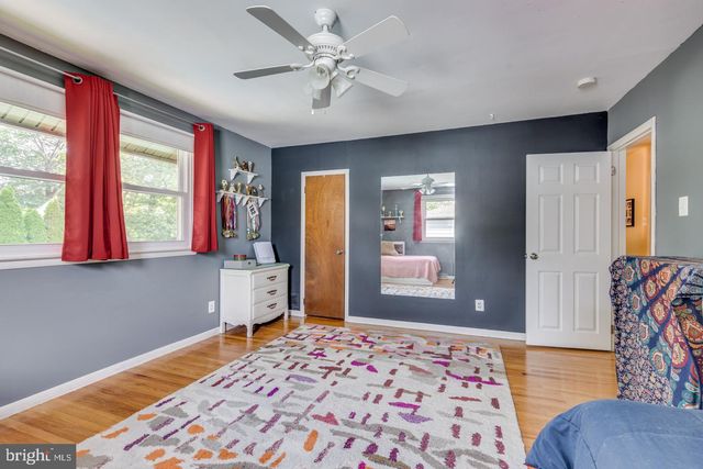 1113 SEA GULL LN, Cherry Hill, NJ 08003