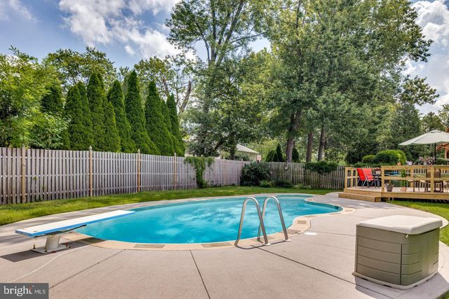 1113 SEA GULL LN, Cherry Hill, NJ 08003