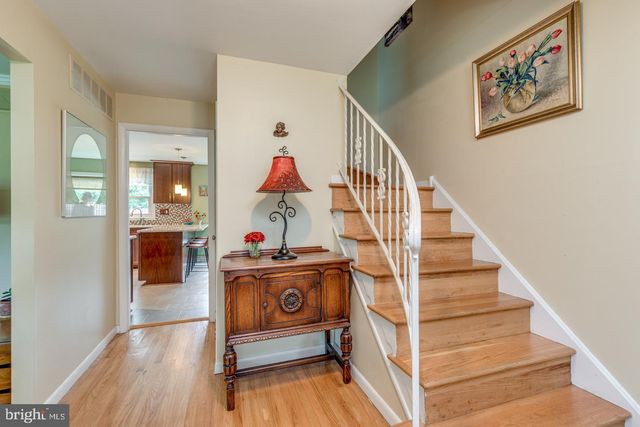 1113 SEA GULL LN, Cherry Hill, NJ 08003