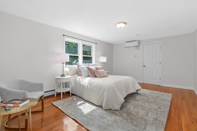 17 Churchill Rd, Winchester, MA 01890